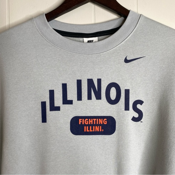 Nike Illinois Fighting Illini crew neck women’s oversized college sweatshirt new - Picture 3 of 5